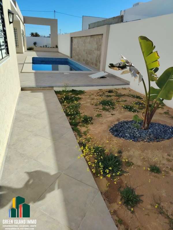 🏡 Villa avec piscine  à Djerba – A vendre - Beni bendou